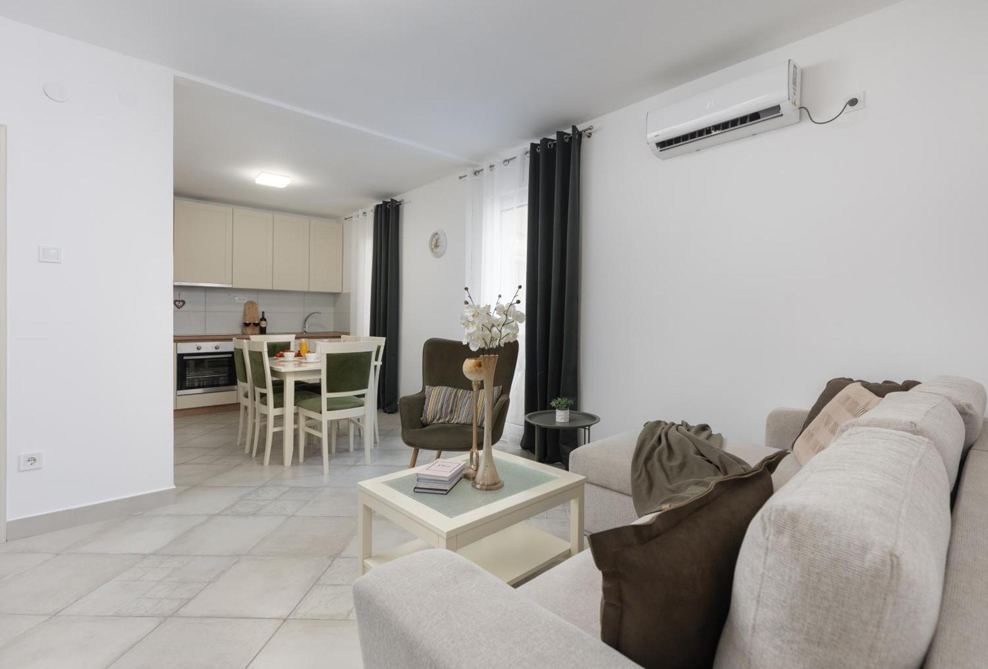 Ana'S Place Near The Sea Kotor Ngoại thất bức ảnh